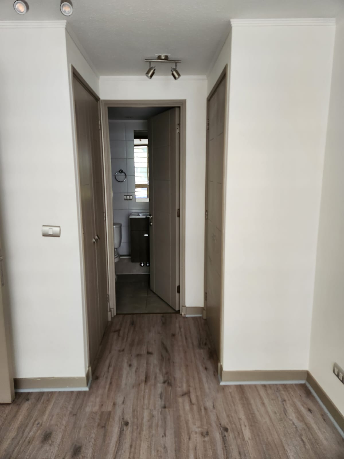 Arriendo Dpto. céntrico 1D/1B con Bodega – Cerca Metro