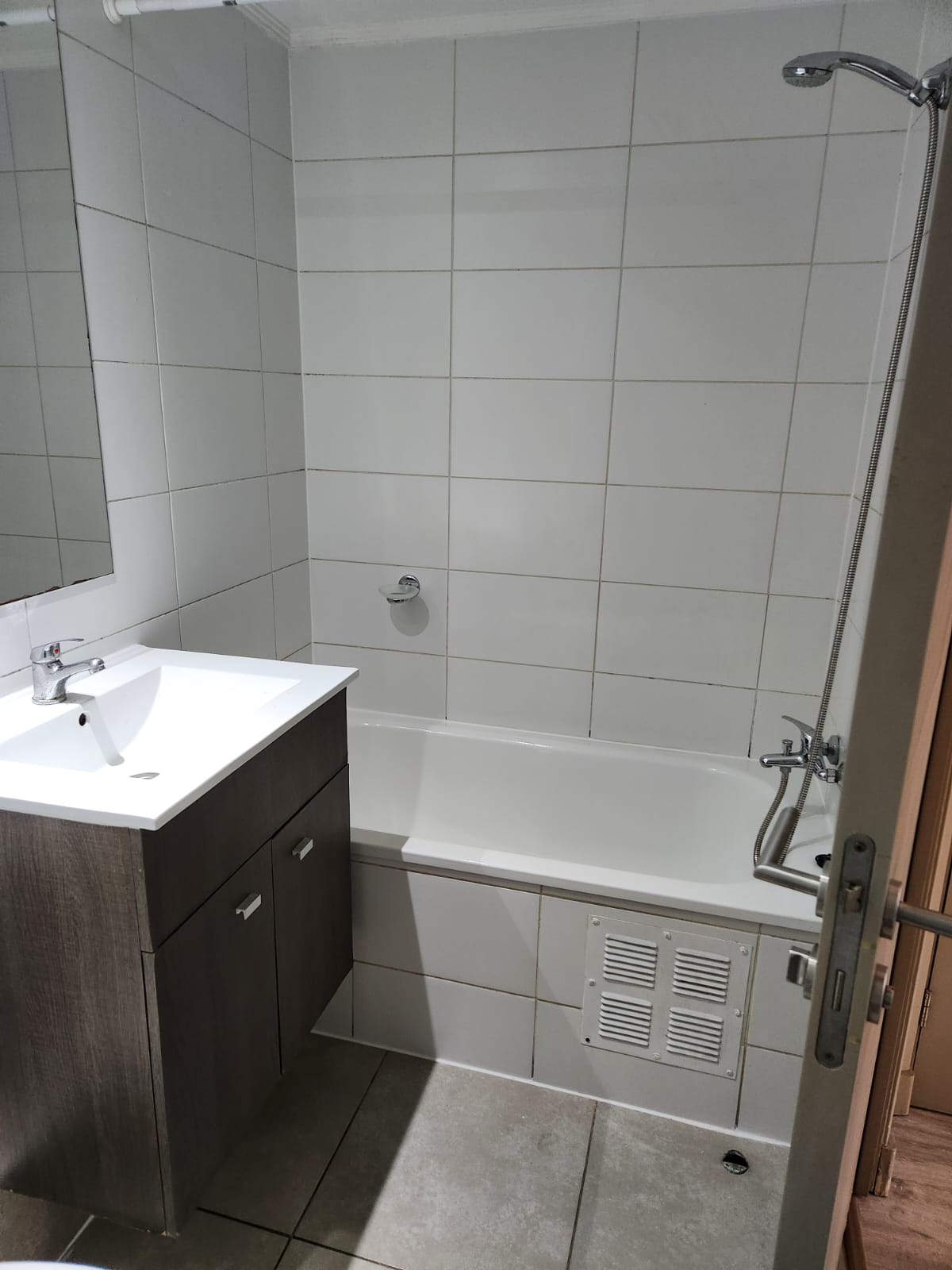 Arriendo Dpto. céntrico 1D/1B con Bodega – Cerca Metro