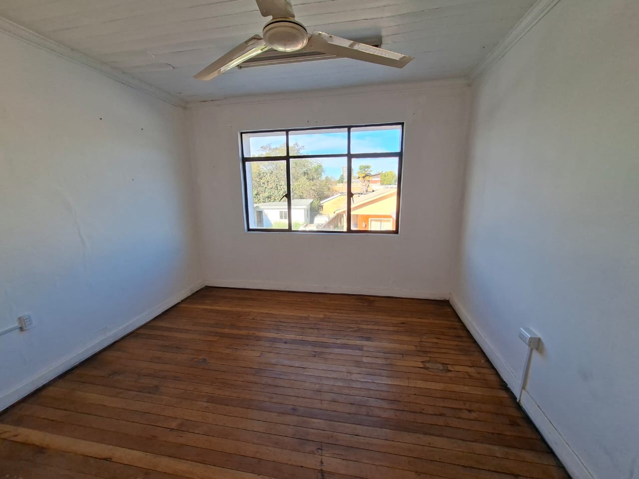 ARRIENDO EN CHILLAN  CASA COMERCIAL