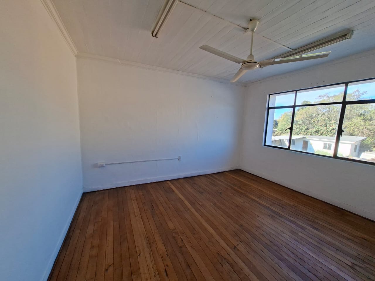 ARRIENDO EN CHILLAN  CASA COMERCIAL