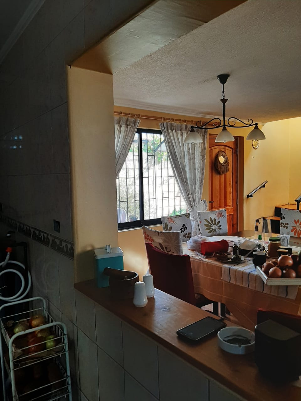 CASA BARRIO RESIDENCIAL VALPARAISO