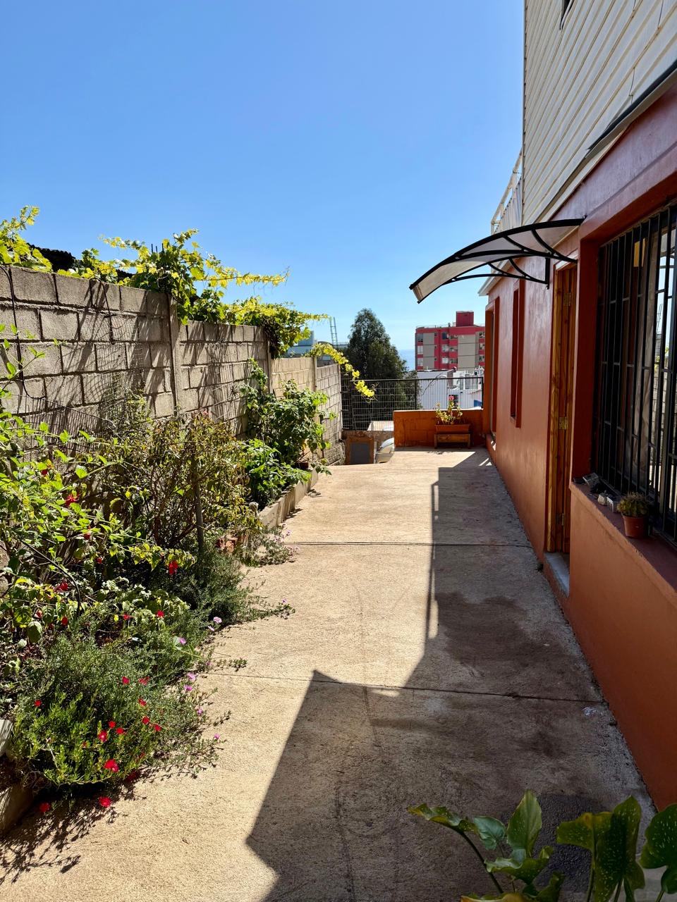 CASA BARRIO RESIDENCIAL VALPARAISO