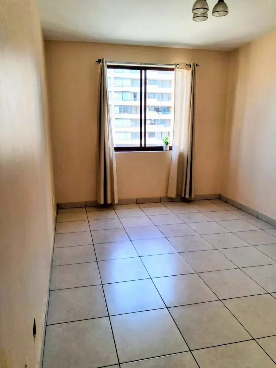 Arriendo departamento Metro Santa Lucía