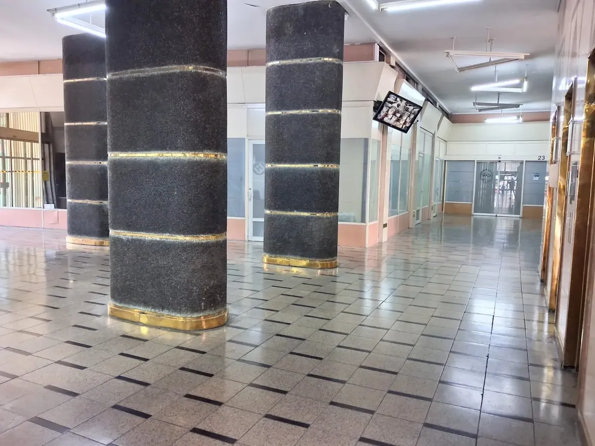 Arriendo departamento Metro Santa Lucía