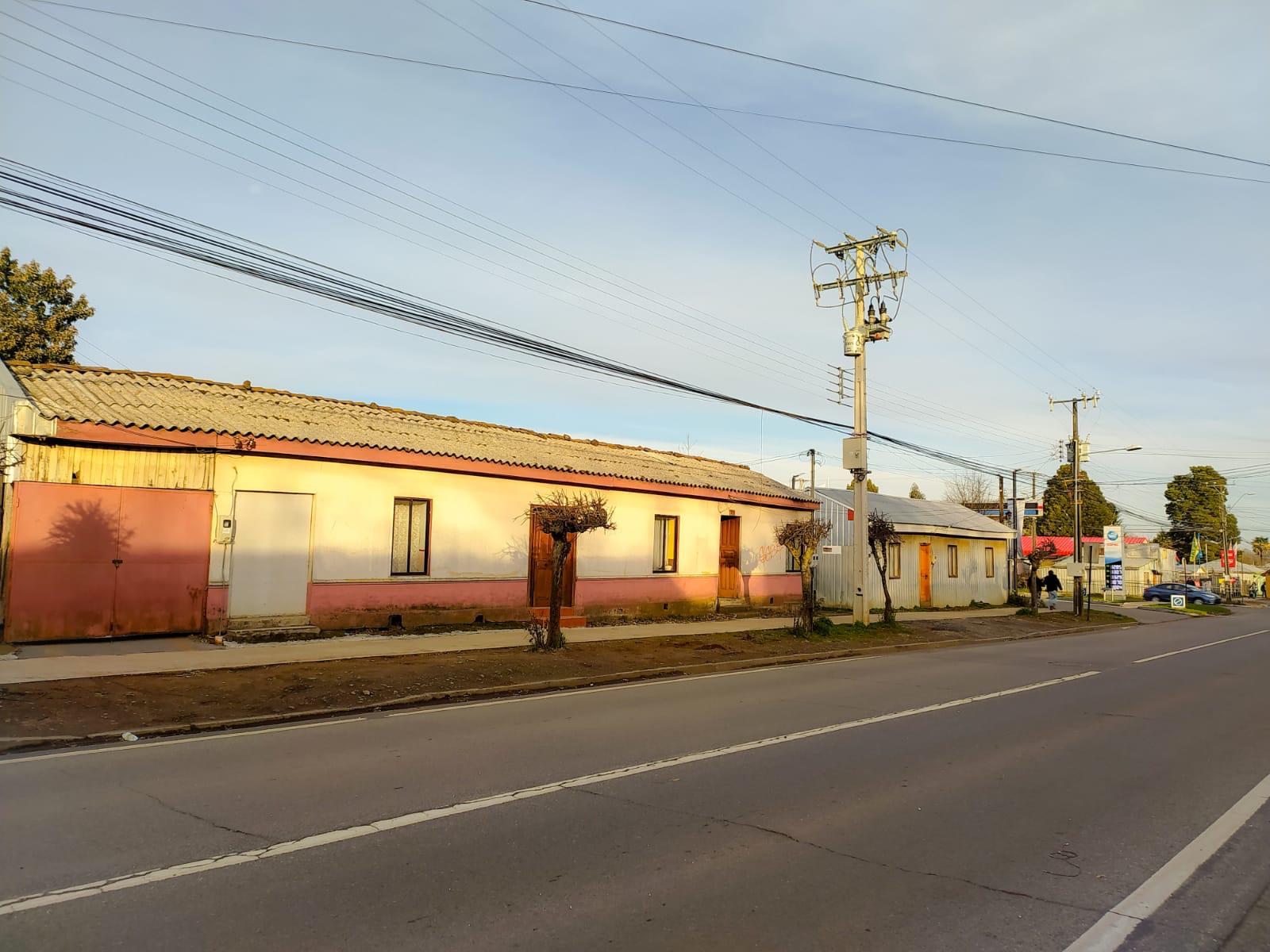 Terreno comercial 800m² en avenida principal.