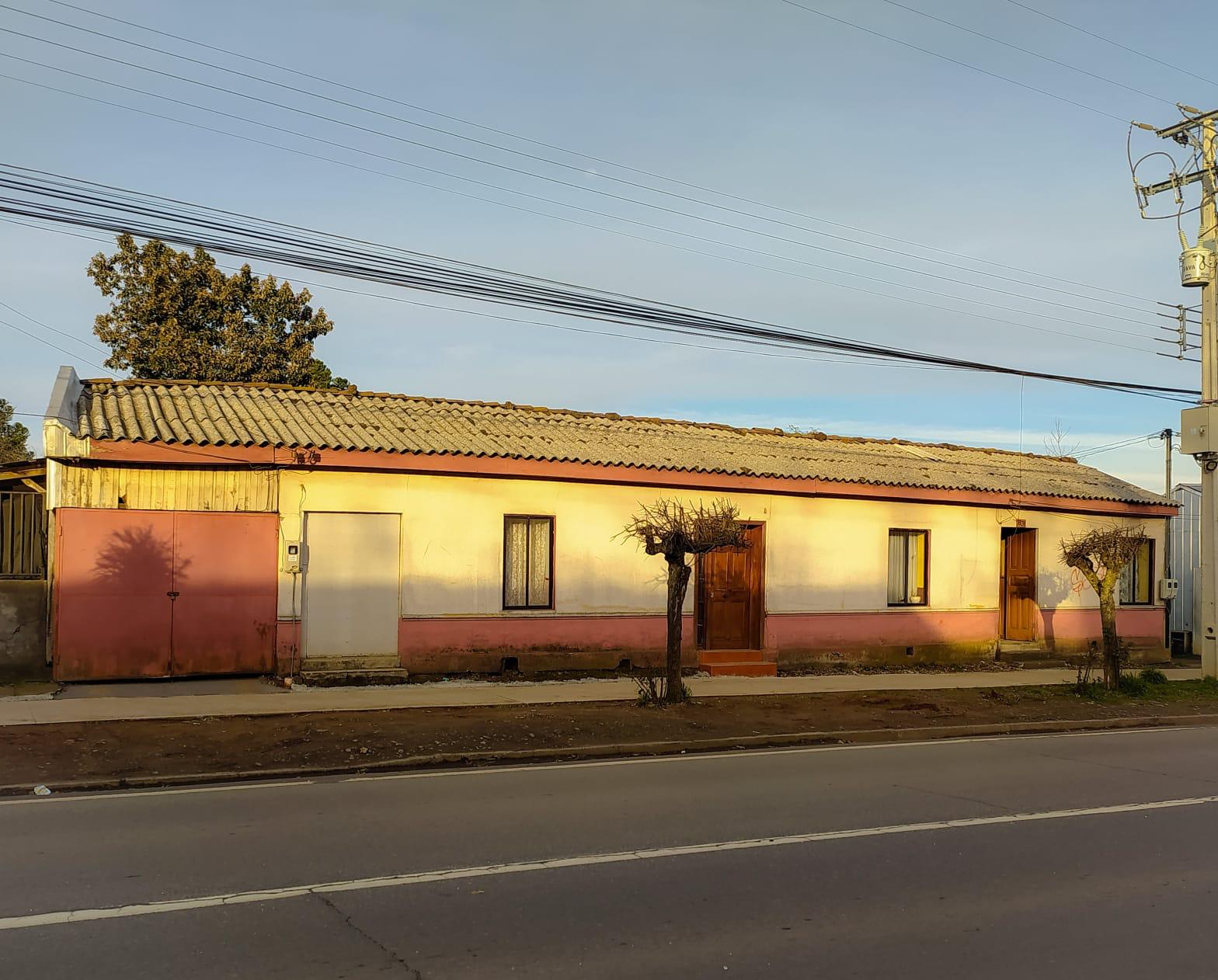 Terreno comercial 800m² en avenida principal.