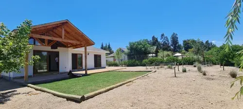 Casa En Parcela Condominio Chicureo.